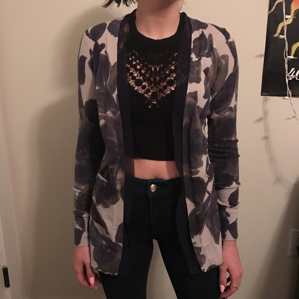 Vera Wang cardigan